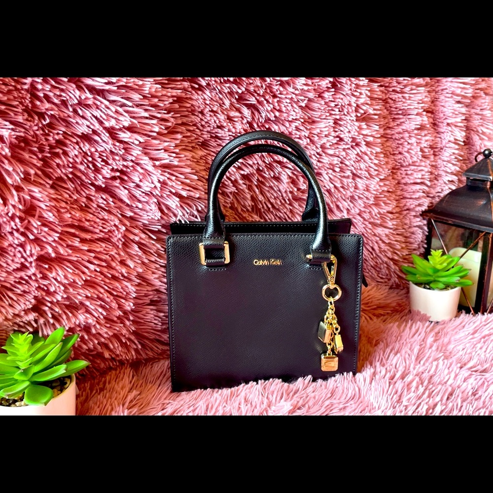 NEVER USED ⭐️ Brand New ⭐️ Calvin Klein black leather Satchel